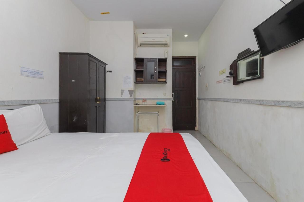 Reddoorz Near Stasiun Malang Kota Lama 2 Exterior photo