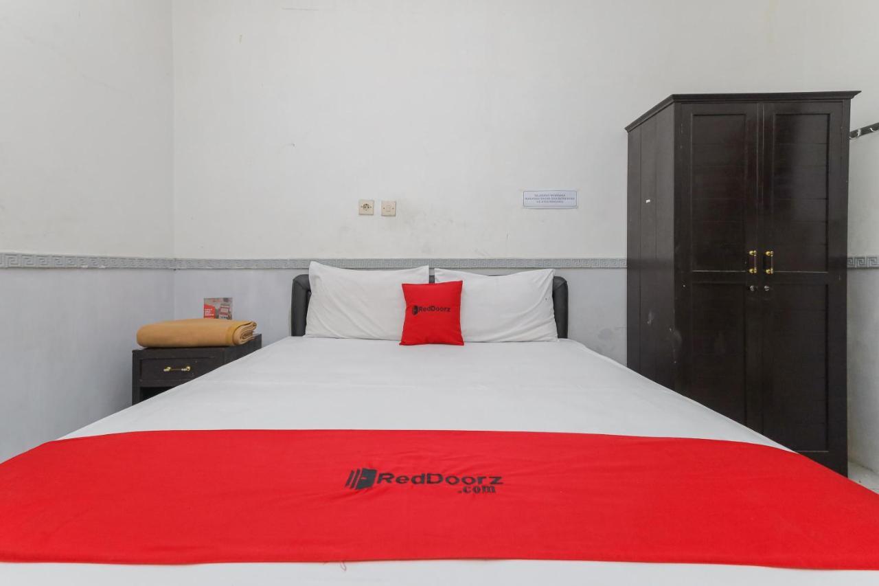 Reddoorz Near Stasiun Malang Kota Lama 2 Exterior photo